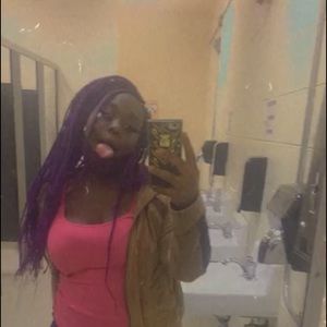 Meet your Posher, Destiny